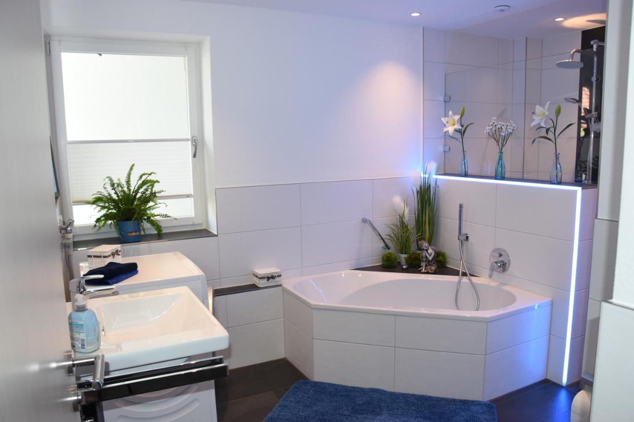 Top-Moderne Und Geraeumige Ferienwohnung Assling Kültér fotó